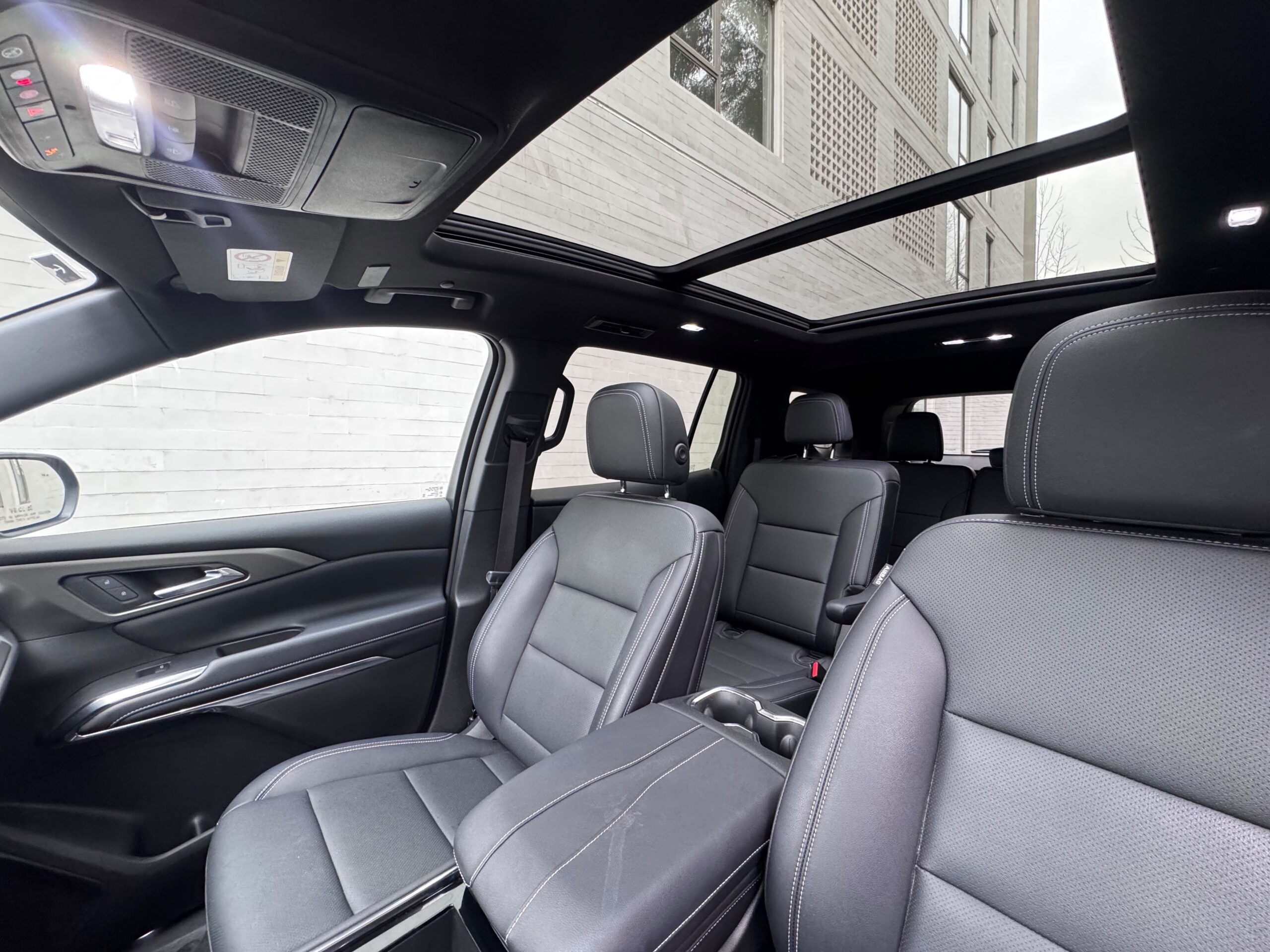 Chevrolet Traverse 2.5T Lt Awd At 5P — foto 16 de 18