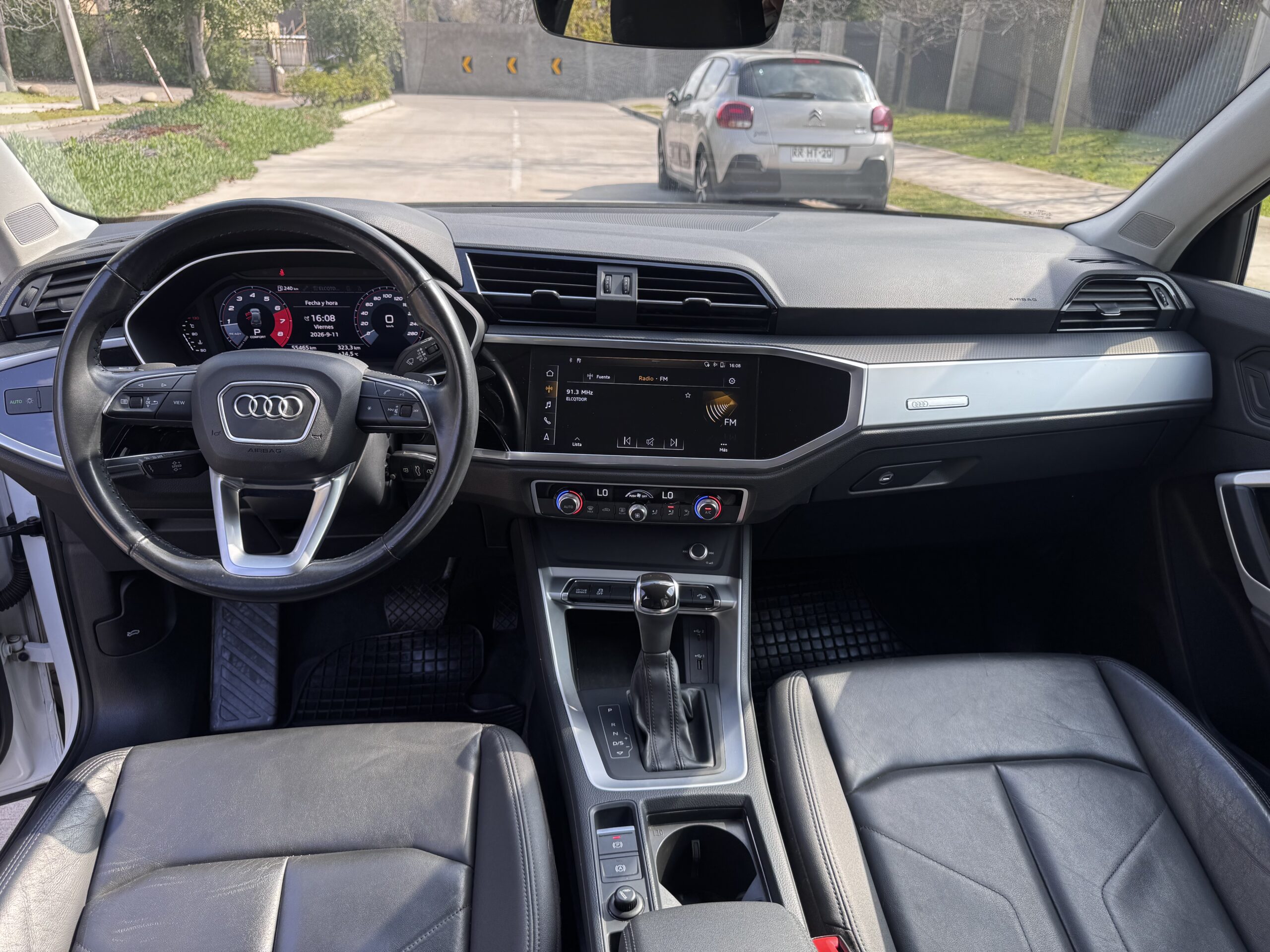Audi Q3 — foto 10 de 13