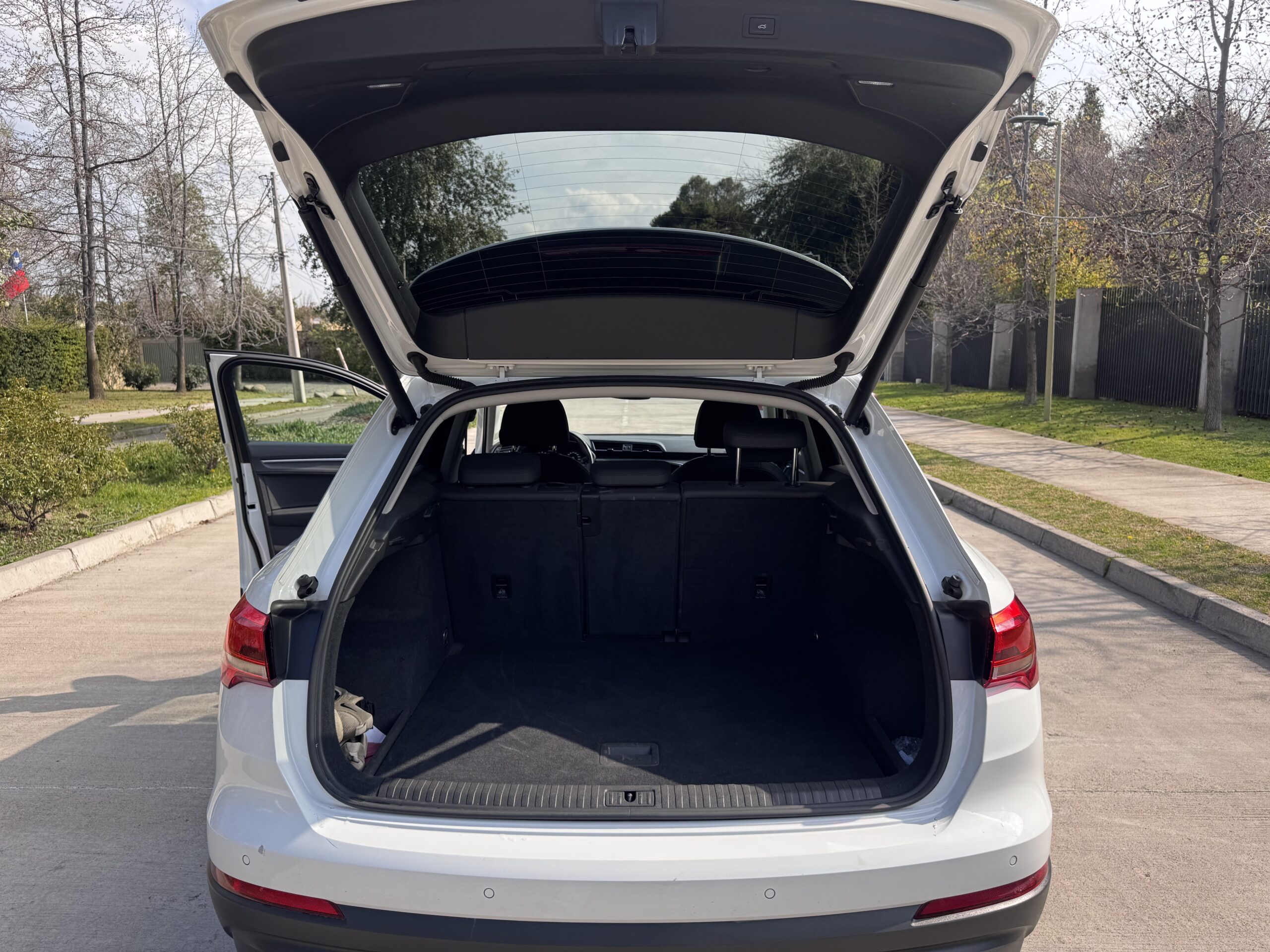 Audi Q3 — foto 13 de 13