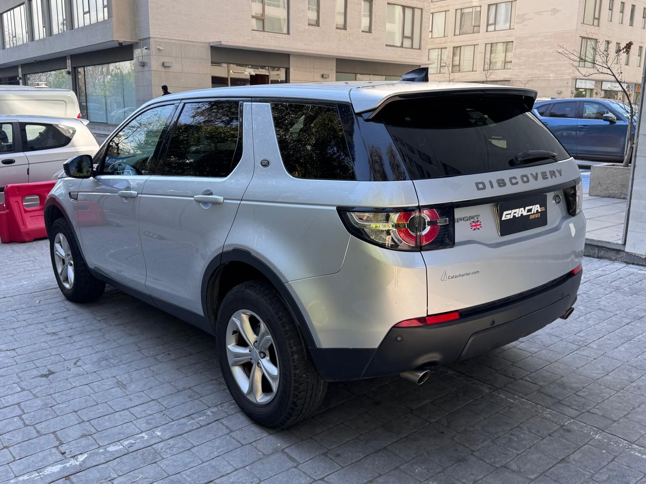 Land Rover Discovery Sport 2.0 Se 4X4 At 5P. — foto 4 de 17
