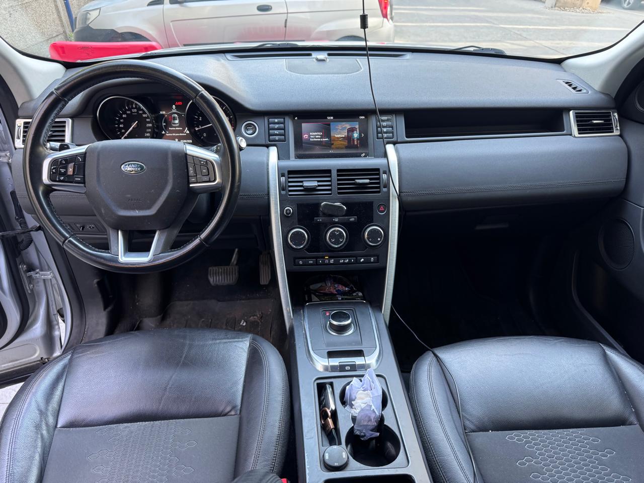 Land Rover Discovery Sport 2.0 Se 4X4 At 5P. — foto 10 de 17