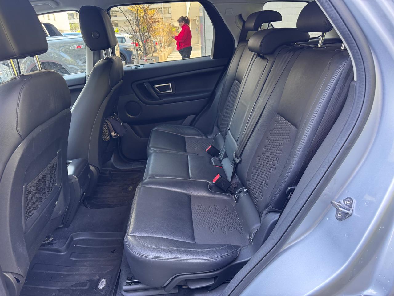 Land Rover Discovery Sport 2.0 Se 4X4 At 5P. — foto 17 de 17